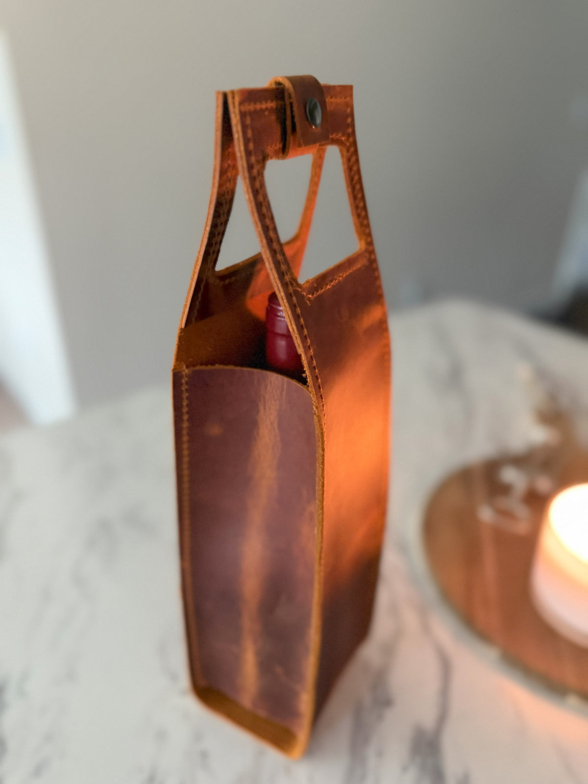Personalized Leather Wine Bag – Handmade Wine Bottle Carrier