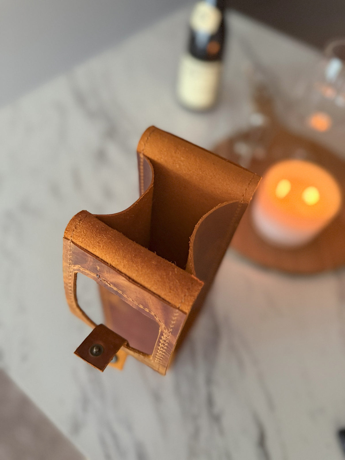 Personalized Leather Wine Bag – Handmade Wine Bottle Carrier